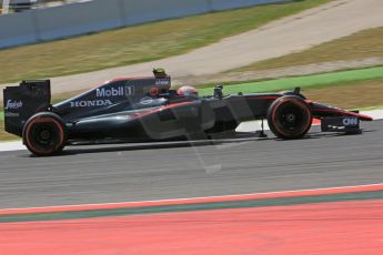 World © Octane Photographic Ltd. McLaren Honda MP4/30 - Jenson Button. Friday 8th May 2015, F1 Spanish GP Practice 2, Circuit de Barcelona-Catalunya, Spain. Digital Ref: 1251CB5D1036