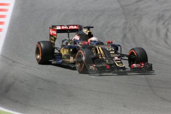 World © Octane Photographic Ltd. Lotus F1 Team E23 Hybrid – Romain Grosjean. Friday 8th May 2015, F1 Spanish GP Practice 2, Circuit de Barcelona-Catalunya, Spain. Digital Ref: 1251CB5D1063