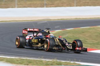 World © Octane Photographic Ltd. Lotus F1 Team E23 Hybrid – Romain Grosjean. Saturday 9th May 2015, F1 Spanish GP Practice 3, Circuit de Barcelona-Catalunya, Spain. Digital Ref: 1256CB7D7468