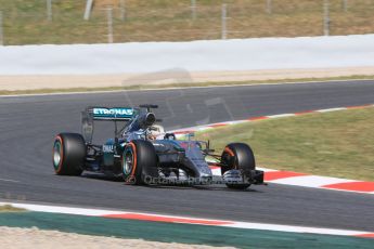 World © Octane Photographic Ltd. Mercedes AMG Petronas F1 W06 Hybrid – Lewis Hamilton. Saturday 9th May 2015, F1 Spanish GP Practice 3, Circuit de Barcelona-Catalunya, Spain. Digital Ref: 1256CB7D7499