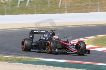 World © Octane Photographic Ltd. McLaren Honda MP4/30 - Jenson Button. Saturday 9th May 2015, F1 Spanish GP Practice 3, Circuit de Barcelona-Catalunya, Spain. Digital Ref: 1256CB7D7521