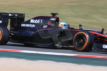 World © Octane Photographic Ltd. McLaren Honda MP4/30 – Fernando Alonso. Saturday 9th May 2015, F1 Spanish GP Practice 3, Circuit de Barcelona-Catalunya, Spain. Digital Ref: 1256CB7D7629