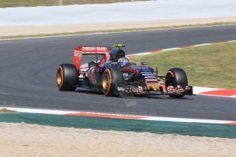 World © Octane Photographic Ltd. Scuderia Toro Rosso STR10 – Carlos Sainz Jnr. Saturday 9th May 2015, F1 Spanish GP Practice 3, Circuit de Barcelona-Catalunya, Spain. Digital Ref: 1256CB7D7660