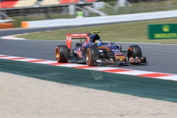 World © Octane Photographic Ltd. Scuderia Toro Rosso STR10 – Carlos Sainz Jnr. Saturday 9th May 2015, F1 Spanish GP Practice 3, Circuit de Barcelona-Catalunya, Spain. Digital Ref: 1256CB7D7733