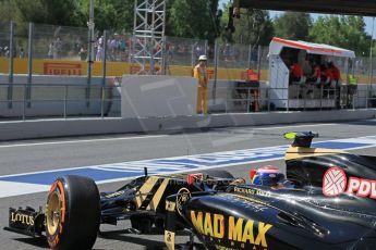 World © Octane Photographic Ltd. Lotus F1 Team E23 Hybrid – Romain Grosjean. Saturday 9th May 2015, F1 Spanish GP Practice 3, Circuit de Barcelona-Catalunya, Spain. Digital Ref: 1256LW1L7433