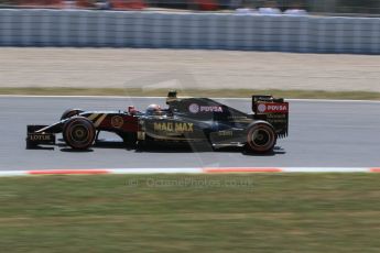 World © Octane Photographic Ltd. Lotus F1 Team E23 Hybrid – Romain Grosjean. Saturday 9th May 2015, F1 Spanish GP Qualifying, Circuit de Barcelona-Catalunya, Spain. Digital Ref: 1257CB7D8035