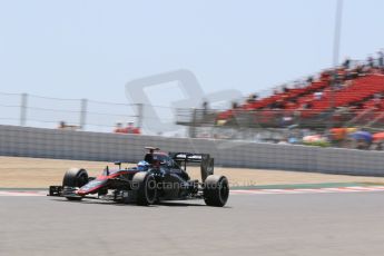 World © Octane Photographic Ltd. McLaren Honda MP4/30 – Fernando Alonso. Saturday 9th May 2015, F1 Spanish GP Qualifying, Circuit de Barcelona-Catalunya, Spain. Digital Ref: 1257CB7D8239