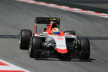 World © Octane Photographic Ltd. Manor Marussia F1 Team – Roberto Merhi. Saturday 9th May 2015, F1 Spanish GP Qualifying, Circuit de Barcelona-Catalunya, Spain. Digital Ref: 1257LB1D8266