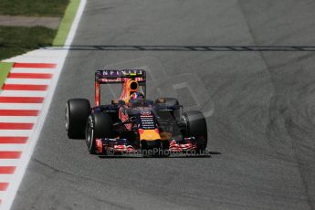 World © Octane Photographic Ltd. Infiniti Red Bull Racing RB11 – Daniil Kvyat. Saturday 9th May 2015, F1 Spanish GP Qualifying, Circuit de Barcelona-Catalunya, Spain. Digital Ref: 1257LB1D8488