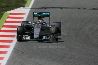 World © Octane Photographic Ltd. Mercedes AMG Petronas F1 W06 Hybrid – Lewis Hamilton. Saturday 9th May 2015, F1 Spanish GP Qualifying, Circuit de Barcelona-Catalunya, Spain. Digital Ref: 1257LB1D8512