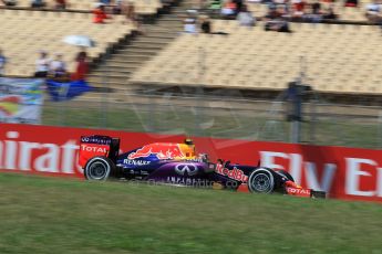 World © Octane Photographic Ltd. Infiniti Red Bull Racing RB11 – Daniil Kvyat. Saturday 9th May 2015, F1 Spanish GP Qualifying, Circuit de Barcelona-Catalunya, Spain. Digital Ref: 1257LW1L8060