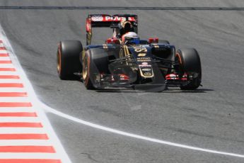 World © Octane Photographic Ltd. Lotus F1 Team E23 Hybrid – Romain Grosjean. Sunday 10th May 2015, F1 Spanish GP Formula 1 Race, Circuit de Barcelona-Catalunya, Spain. Digital Ref: 1265CB0248