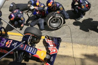 World © Octane Photographic Ltd. Infiniti Red Bull Racing RB11 – Daniil Kvyat pitstop. Sunday 10th May 2015, F1 Spanish GP Formula 1 Race, Circuit de Barcelona-Catalunya, Spain. Digital Ref: 1265CB1D0822