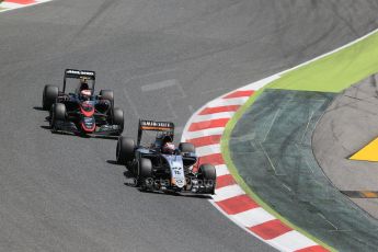 World © Octane Photographic Ltd. Sahara Force India VJM08 – Nico Hulkenberg and McLaren Honda MP4/30 - Jenson Button. Sunday 10th May 2015, F1 Spanish GP Formula 1 Race, Circuit de Barcelona-Catalunya, Spain. Digital Ref: 1265LB1D0450