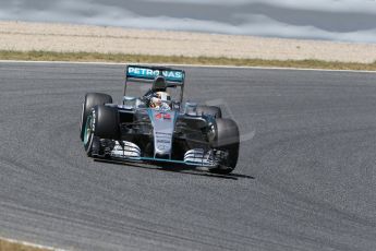 World © Octane Photographic Ltd. Mercedes AMG Petronas F1 W06 Hybrid – Lewis Hamilton. Sunday 10th May 2015, F1 Spanish GP Formula 1 Race, Circuit de Barcelona-Catalunya, Spain. Digital Ref: 1265LB1D0468