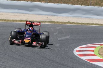 World © Octane Photographic Ltd. Scuderia Toro Rosso STR10 – Max Verstappen. Sunday 10th May 2015, F1 Spanish GP Formula 1 Race, Circuit de Barcelona-Catalunya, Spain. Digital Ref: 1265LB1D0482