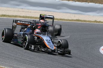 World © Octane Photographic Ltd. Sahara Force India VJM08 – Nico Hulkenberg and McLaren Honda MP4/30 - Jenson Button. Sunday 10th May 2015, F1 Spanish GP Formula 1 Race, Circuit de Barcelona-Catalunya, Spain. Digital Ref: 1265LB1D0502