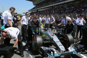 World © Octane Photographic Ltd. Mercedes AMG Petronas F1 W06 Hybrid – Lewis Hamilton. Sunday 10th May 2015, F1 Spanish GP Formula 1 Grid, Circuit de Barcelona-Catalunya, Spain. Digital Ref: 1264LB1D0214