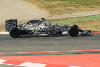 World © Octane Photographic Ltd. Infiniti Red Bull Racing RB11 – Daniel Ricciardo. Friday 20th February 2015, F1 Winter testing, Circuit de Barcelona Catalunya, Spain, Day 2. Digital Ref :1188CB1L6263