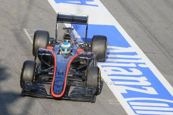 World © Octane Photographic Ltd. McLaren Honda MP4/30 - Fernando Alonso. Friday 20th February 2015, F1 Winter testing, Circuit de Barcelona Catalunya, Spain, Day 2. Digital Ref: 1188CB1L6756