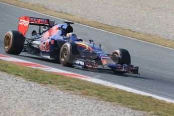 World © Octane Photographic Ltd. Scuderia Toro Rosso STR10 – Carlos Sainz Jnr. Friday 20th February 2015, F1 Winter testing, Circuit de Catalunya, Barcelona, Spain, Day 2. Digital Ref: 1188LB1D6826