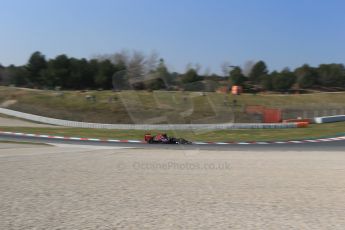 World © Octane Photographic Ltd. Scuderia Toro Rosso STR10 – Carlos Sainz Jnr. Friday 20th February 2015, F1 Winter testing, Circuit de Catalunya, Barcelona, Spain, Day 2. Digital Ref: 1188LB1D6944