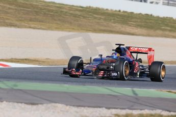 World © Octane Photographic Ltd. Scuderia Toro Rosso STR10 – Carlos Sainz Jnr. Friday 20th February 2015, F1 Winter testing, Circuit de Catalunya, Barcelona, Spain, Day 2. Digital Ref: 1188LB1D7339