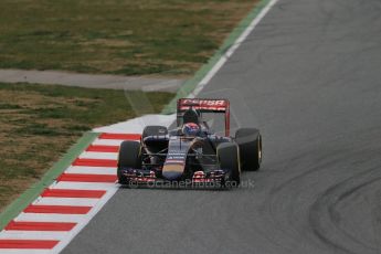 World © Octane Photographic Ltd. Scuderia Toro Rosso STR10 – Max Verstappen, Saturday 21st February 2015, F1 Winter testing, Circuit de Catalunya, Barcelona, Spain, Day 2. Digital Ref: 1190LB1D8303