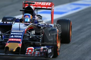 World © Octane Photographic Ltd. Scuderia Toro Rosso STR10 – Carlos Sainz Jnr. Thursday 26th February 2015, F1 Winter test #3, Circuit de Barcelona-Catalunya, Spain Day 1. Digital Ref : 1192LB1D0438