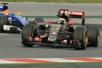 World © Octane Photographic Ltd. Lotus F1 Team E23 Hybrid – Pastor Maldonado and Sauber F1 Team C34-Ferrari – Felipe Nasr. Sunday 1st March 2015, F1 Winter test #3, Circuit de Barcelona-Catalunya, Spain Test 2 Day 4. Digital Ref: 1195CB1L3811