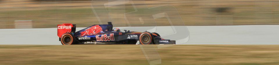 World © Octane Photographic Ltd. Scuderia Toro Rosso STR10 – Max Verstappen. Sunday 1st March 2015, F1 Winter test #3, Circuit de Barcelona-Catalunya, Spain Test 2 Day 4. Digital Ref: 1195CB7B1605