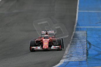 World © Octane Photographic Ltd. Scuderia Toro Rosso STR10 – Carlos Sainz Jnr. Tuesday 3rd February 2015, Formula 1 Winter testing, Jerez de la Frontera, Spain. Digital Ref: 1183LB1D3503