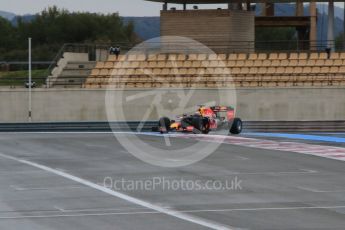 World © Octane Photographic Ltd. Pirelli wet tyre test, Paul Ricard, France. Monday 25th January 2016. Red Bull Racing RB11 – Daniel Ricciardo recovering from a spin. Digital Ref: 1498CB7D5292