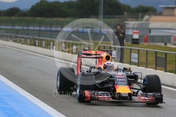 World © Octane Photographic Ltd. Pirelli wet tyre test, Paul Ricard, France. Monday 25th January 2016. Red Bull Racing RB11 – Daniel Ricciardo. Digital Ref: 1498LB1D5446