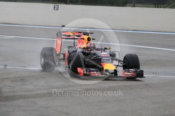 World © Octane Photographic Ltd. Pirelli wet tyre test, Paul Ricard, France Tuesday 26th January 2016. Red Bull Racing RB11 – Daniil Kvyat. Digital Ref. 1499CB1D9845