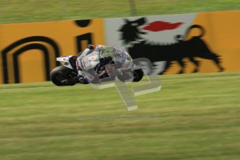 © Octane Photographic Ltd. 2012 World Superbike Championship – European GP – Donington Park. Friday 11th May 2012. WSBK Friday Qualifying practice. Chaz Davies - Aprillia RSV4 Factory. Digital Ref : 0330lw7d3838