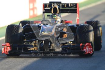 World © Octane Photographic 2010. © Octane Photographic 2011. Formula 1 testing Friday 18th February 2011 Circuit de Catalunya. Renault R31 - Nick Heidfeld. Digital ref : 0024CB7D9663