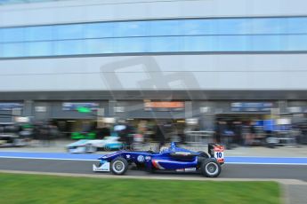 World © Octane Photographic Ltd. FIA European F3 Championship, Silverstone Free Practice 2, UK, Friday 10th April 2015. Carlin – George Russell, Dallara F312 – Volkswagen. Digital Ref : 1218LW1L9265