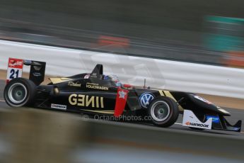 World © Octane Photographic Ltd. FIA European F3 Championship, Silverstone Qualifying 1, UK, Friday 10th April 2015. Signature – Alexander Albon, Dallara F312 – Volkswagen. Digital Ref : 1220LB1D6537