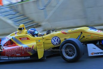 World © Octane Photographic Ltd. FIA European F3 Championship, Silverstone, UK, April 18th 2014 practice sessions. Jagonya Ayam with Carlin – Dallara F312 Volkswagen – Tom Blomqvist. Digital Ref : 0906lb1d5371