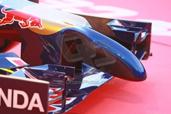 World © Octane Photographic Ltd. 2014 Formula 1 Winter Testing, Circuito de Velocidad, Jerez. Tuesday 27th January 2014. Day 1. Scuderia Toro Rosso STR 9 – Launch technical review. Digital Ref: 0881cb1d9044