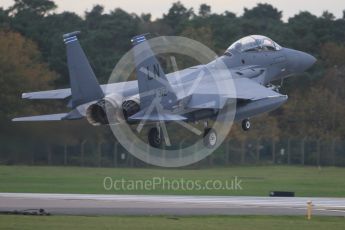 World © Octane Photographic Ltd. RAF Lakenheath operations 16th November 2015, USAF (United States Air Force) 48th Fighter Wing “Statue of Liberty Wing” 492 Fighter Squadron “Madhatters”, McDonnell Douglas F-15E Strike Eagle LN 91-312 doing an emergency landing with an hydraulic/exhaust problem. Digital Ref : 1469CB7D0045