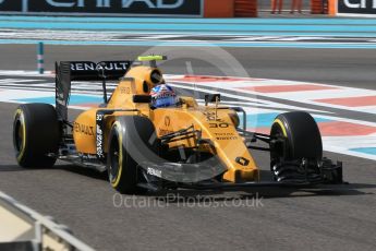 World © Octane Photographic Ltd. Renault Sport F1 Team RS16 – Jolyon Palmer. Friday 25th November 2016, F1 Abu Dhabi GP - Practice 1, Yas Marina circuit, Abu Dhabi. Digital Ref :