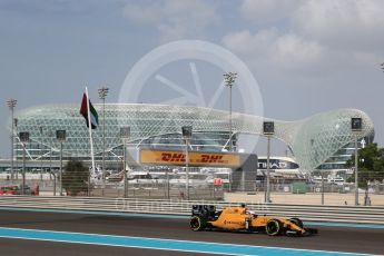 World © Octane Photographic Ltd. Renault Sport F1 Team RS16 - Kevin Magnussen. Friday 25th November 2016, F1 Abu Dhabi GP - Practice 1, Yas Marina circuit, Abu Dhabi. Digital Ref : 1756LB2D7133
