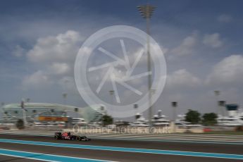 World © Octane Photographic Ltd. Scuderia Toro Rosso STR11 – Daniil Kvyat. Friday 25th November 2016, F1 Abu Dhabi GP - Practice 1, Yas Marina circuit, Abu Dhabi. Digital Ref : 1756LB2D7280
