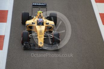 World © Octane Photographic Ltd. Renault Sport F1 Team RS16 – Jolyon Palmer. Friday 25th November 2016, F1 Abu Dhabi GP - Practice 2, Yas Marina circuit, Abu Dhabi. Digital Ref :
