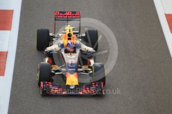 World © Octane Photographic Ltd. Red Bull Racing RB12 – Max Verstappen. Friday 25th November 2016, F1 Abu Dhabi GP - Practice 2, Yas Marina circuit, Abu Dhabi. Digital Ref :