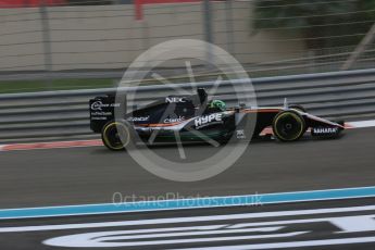 World © Octane Photographic Ltd. Sahara Force India VJM09 - Nico Hulkenberg. Friday 25th November 2016, F1 Abu Dhabi GP - Practice 2, Yas Marina circuit, Abu Dhabi. Digital Ref :