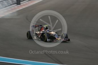 World © Octane Photographic Ltd. Scuderia Toro Rosso STR11 – Carlos Sainz. Friday 25th November 2016, F1 Abu Dhabi GP - Practice 2, Yas Marina circuit, Abu Dhabi. Digital Ref :