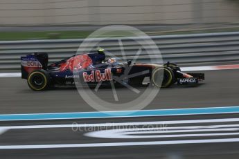 World © Octane Photographic Ltd. Scuderia Toro Rosso STR11 – Carlos Sainz. Friday 25th November 2016, F1 Abu Dhabi GP - Practice 2, Yas Marina circuit, Abu Dhabi. Digital Ref :